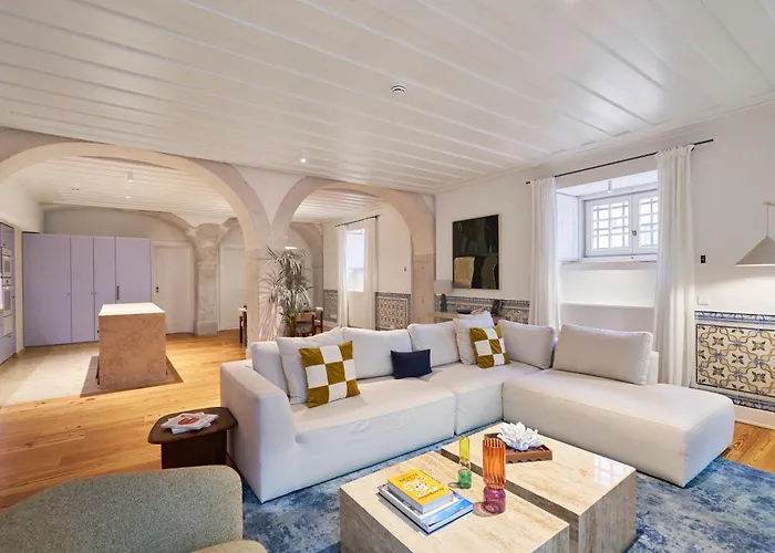 Casagrand Luxury *