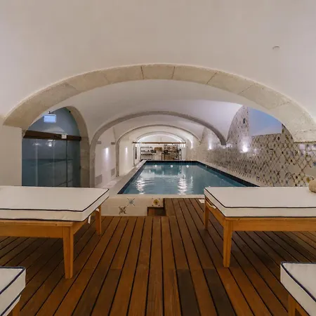 Casagrand Luxury